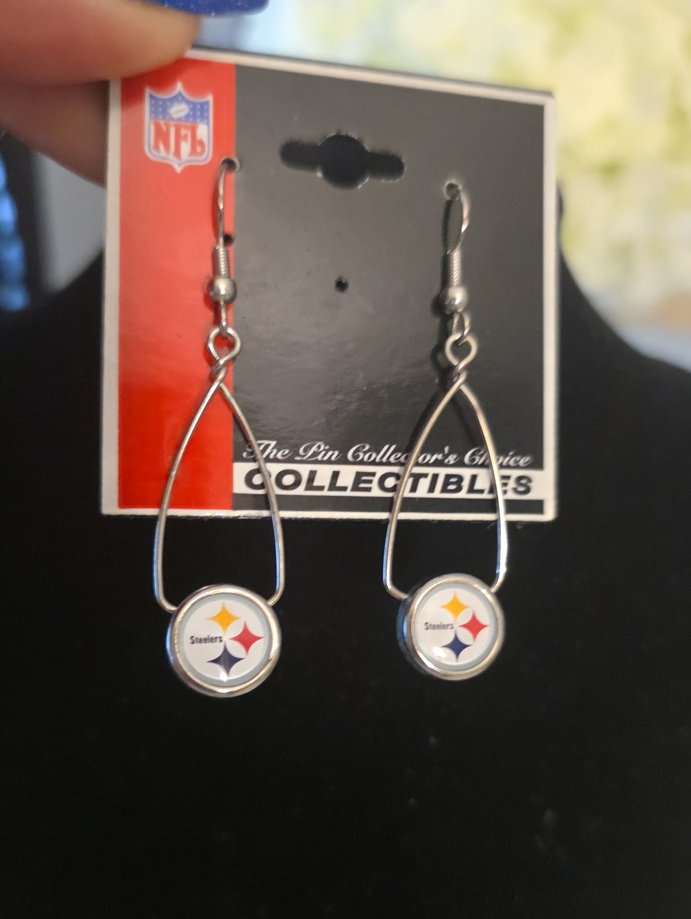 NFL Pittsburgh Steelers Silver and White Dangle Earrings with Team Logo
